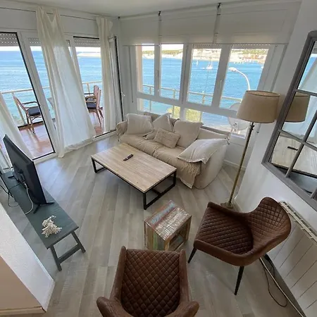 Espectacular Piso De 134m2 En Primera Linea De Mar Apartment L'Escala